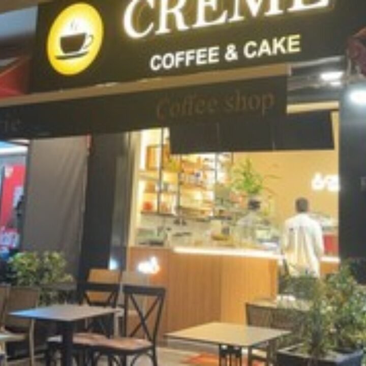 Crème Coffee & Cake