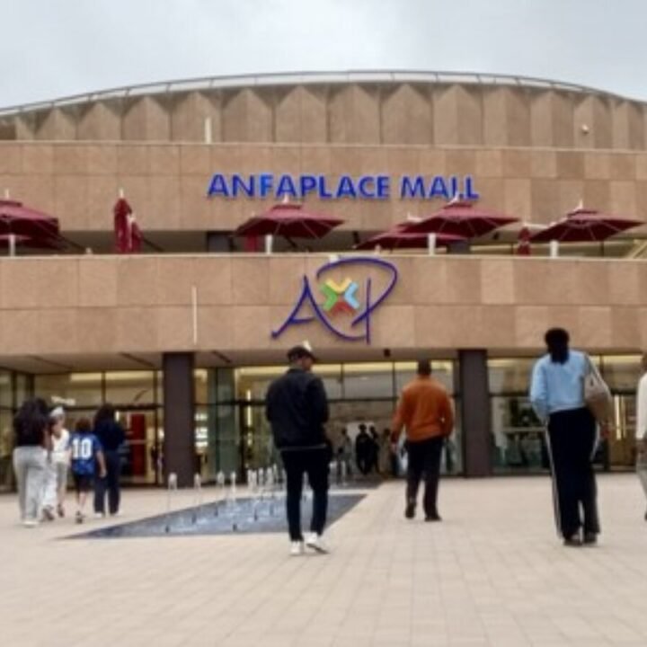 ANFAPLACE SHOPPING CENTER