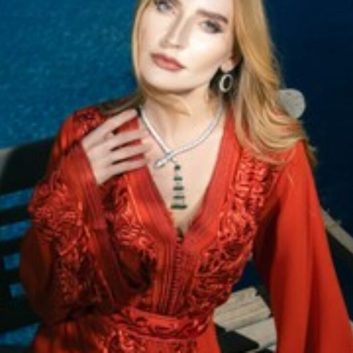 Trois Styles – Enseigne de Haute couture depuis 2005 : Caftan, Djellaba, Gandoura, robe de Cocktail et de Soirée .