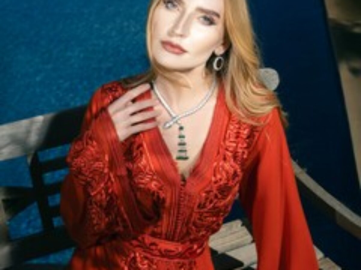 Trois Styles – Enseigne de Haute couture depuis 2005 : Caftan, Djellaba, Gandoura, robe de Cocktail et de Soirée .